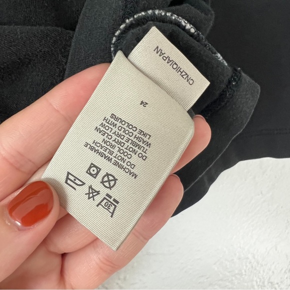 BURBERRY black nova check v-neck tee shirt - Picture 6 of 6